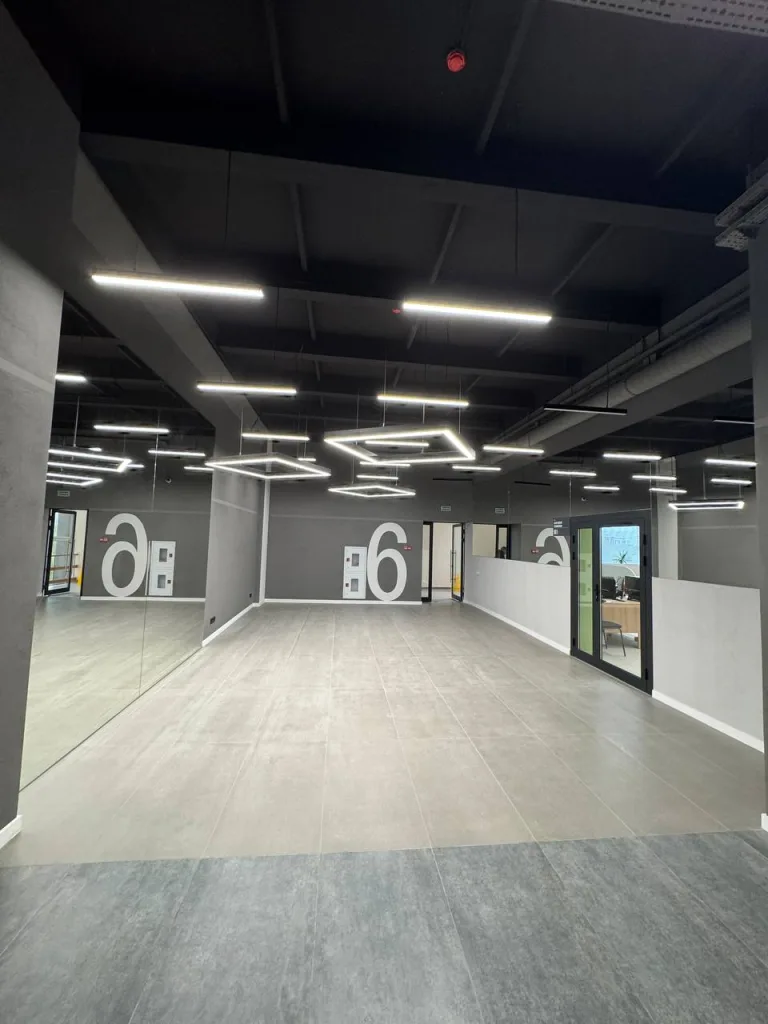 Покраска стен в офисах - Изображение №4